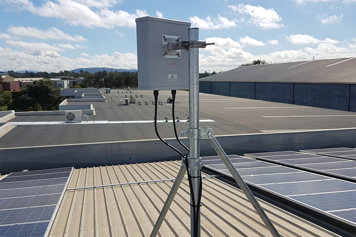 Blackhawk 4G MIMO Panel Antenna-06